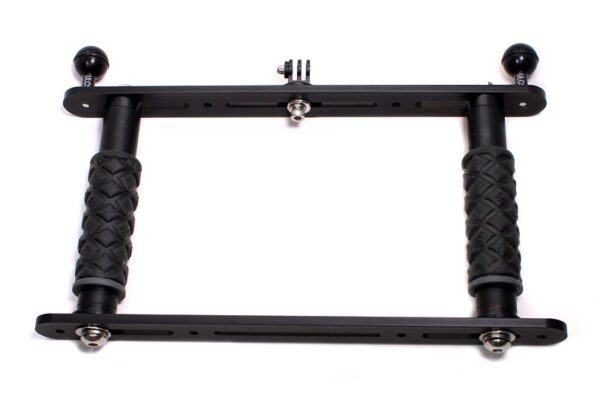 Ultralight DTK-MCXLH medium caged camera tray package using TR-DM2 trays with tall double handles